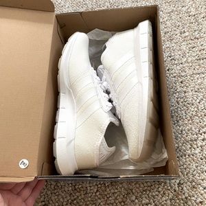 Women’s Adidas Swift Run X W